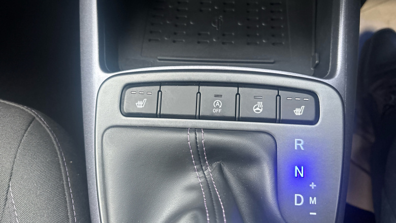 Hyundai i10 1.2 MPi Premium 5dr Auto Petrol Hatchback